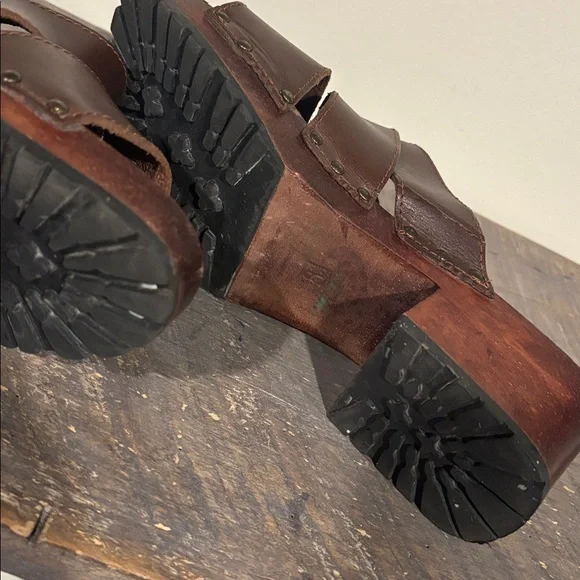 Y2K Candies Wood clog Sandals - Picture 11 of 12